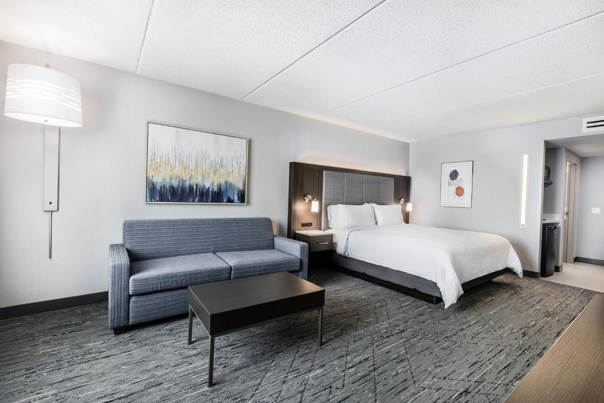 Holiday Inn Express & Suites - Toronto Airport South By Ihg Extérieur photo